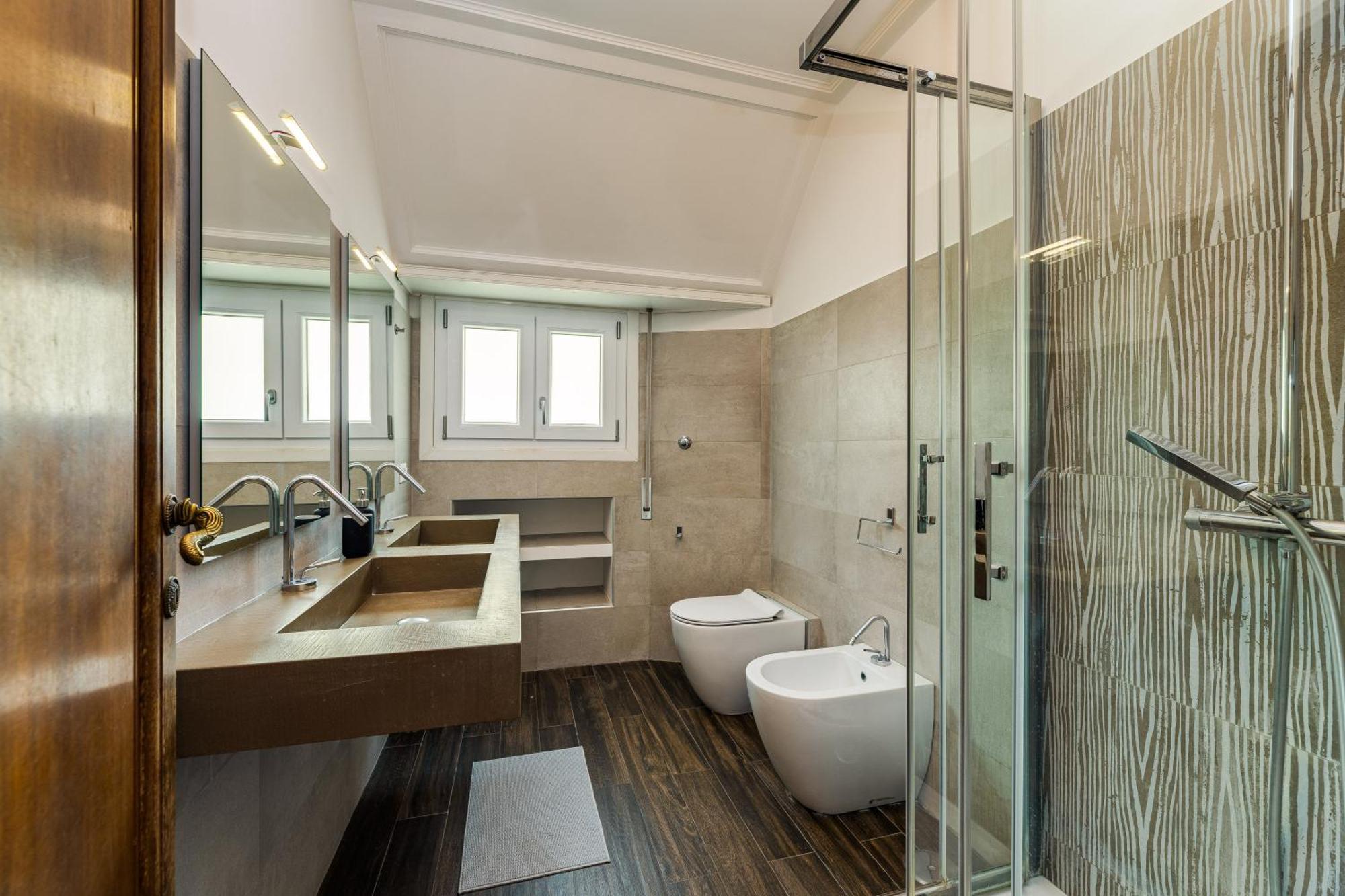 Elegante 130mq In Stile Classico * Rom