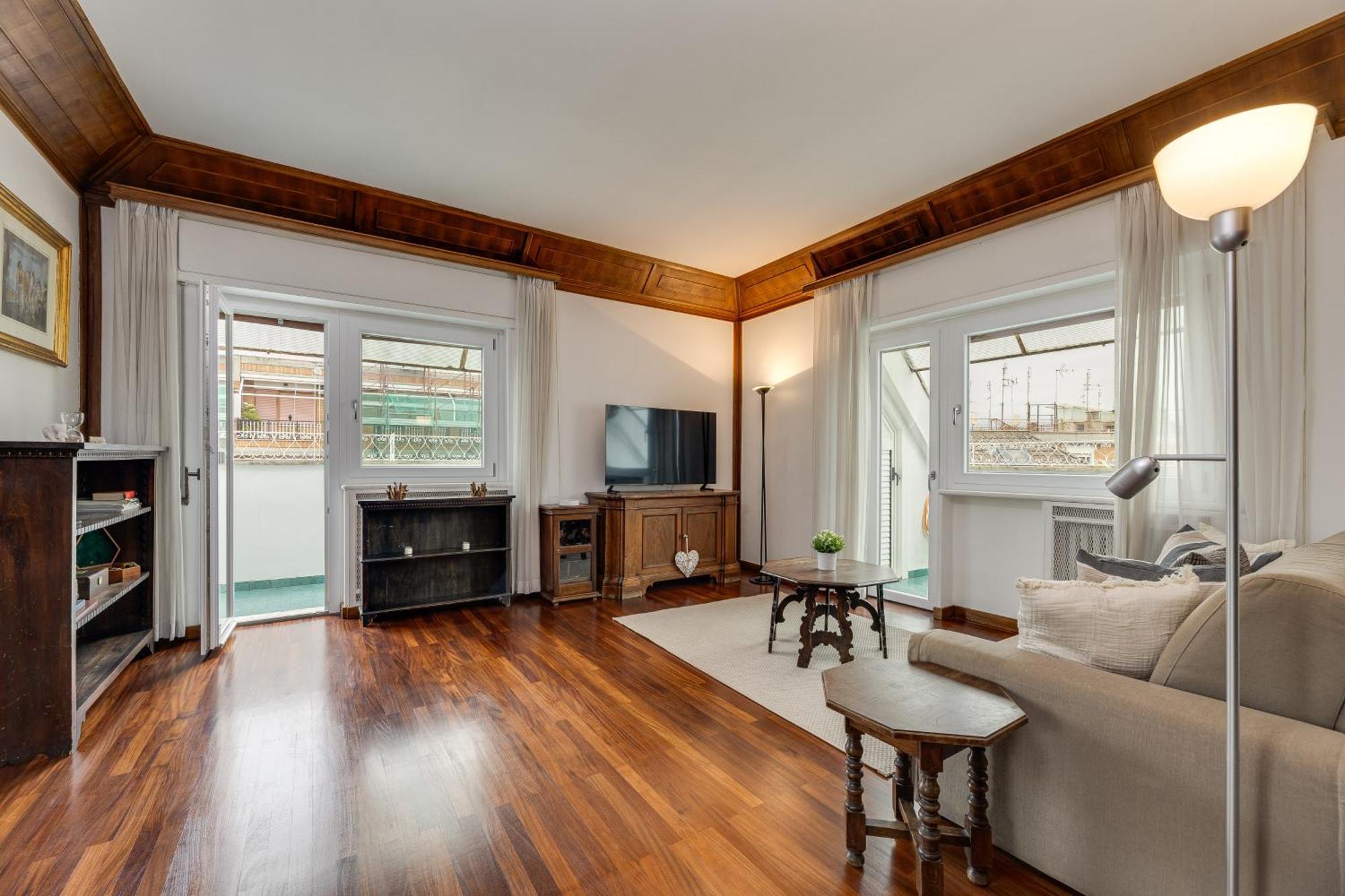 Elegante 130mq In Stile Classico Apartment Rom